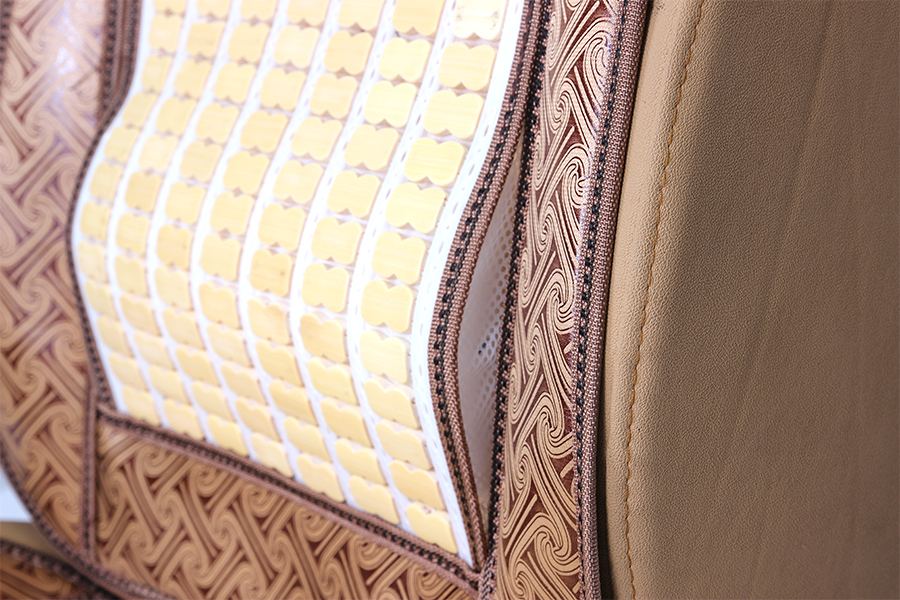 Lót ghế CIND trúc có gù DZ004 kem