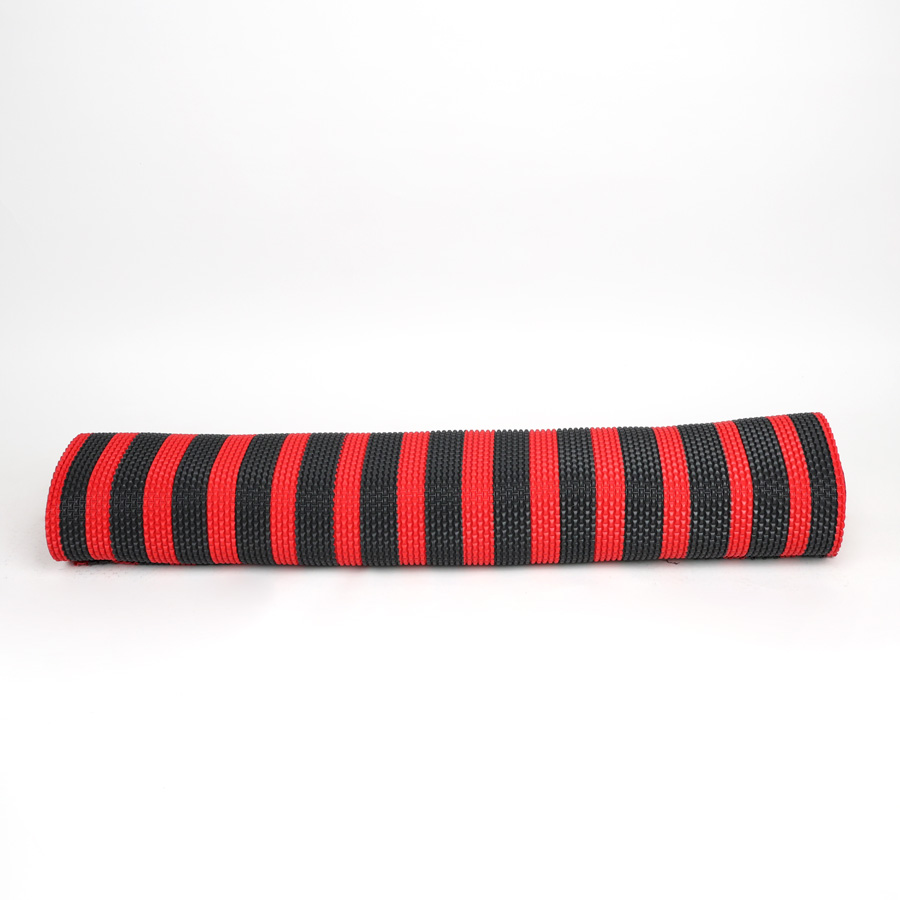 Lót sàn cuộn CIND 3D chữ nhật HB005 đen/ đỏ Size 9M*1.2M